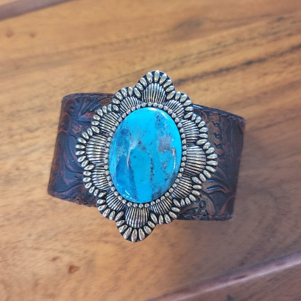 Bracelet - Picture 2 of 2